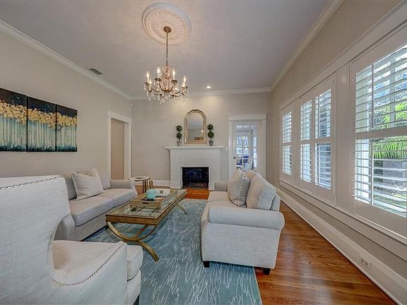 4th image of 3203 W Lawn Ave