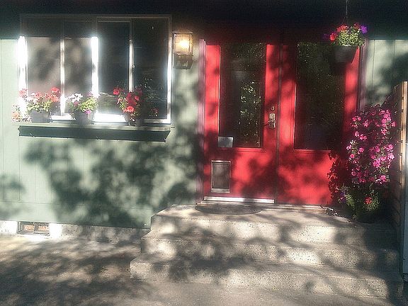 5th image of 8116 202nd Avenue Ct E