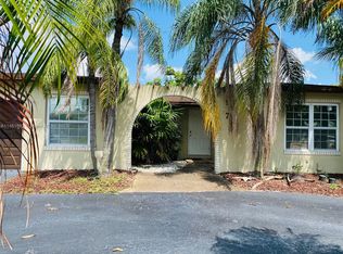 9671 NW 20th Pl, Sunrise, FL 33322