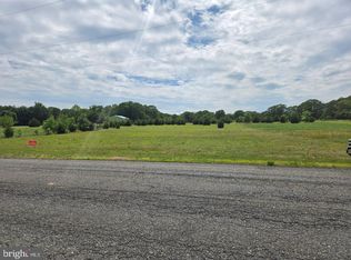 814 N Chew Rd, Hammonton, NJ 08037