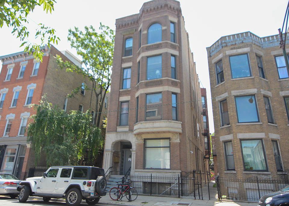 1st image of 1407 W Erie St APT 1R