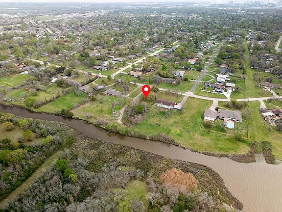 3rd image of 0 N Burnett Dr