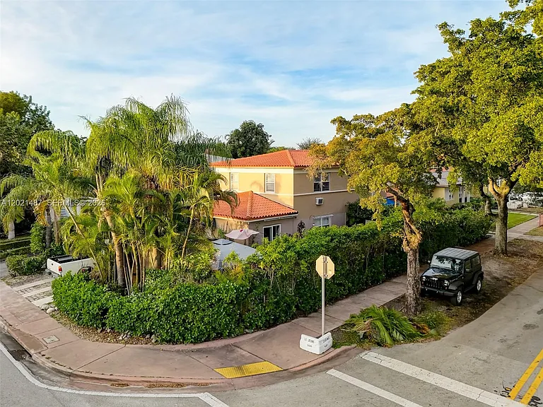 400 Cadima Ave #0 — Photo 21
