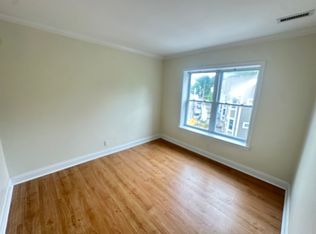 140 Newton St APT 5, Brighton, MA 02135