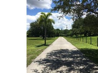 11731 Shawnee Rd, Fort Myers, FL 33913
