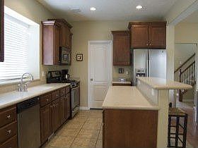 2nd image of 11648 S Bluerock Ave