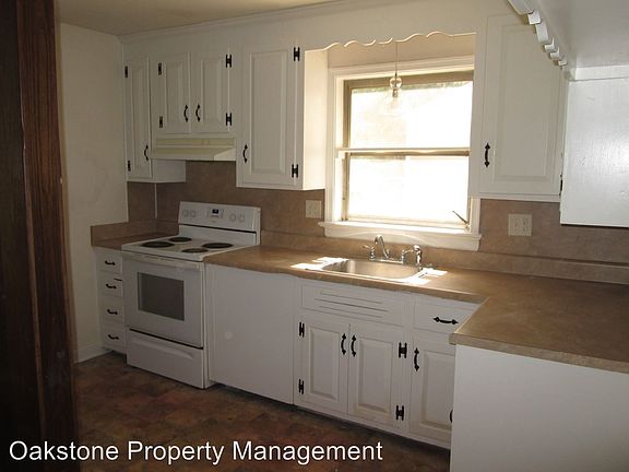4th image of 5344 Bryce Ln