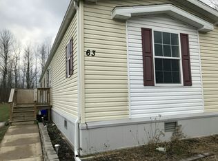 63 Elmhurst Dr, Lockport, NY 14094