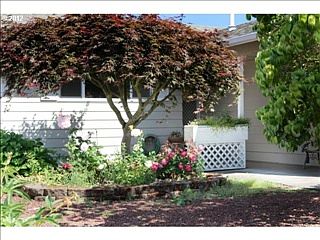 3rd image of 784 S Columbia Dr