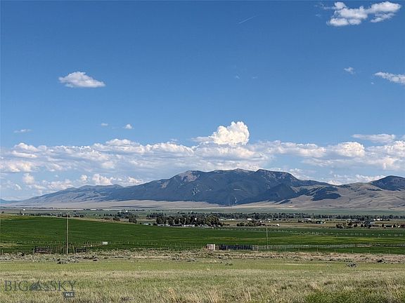 2nd image of Bridger Ln