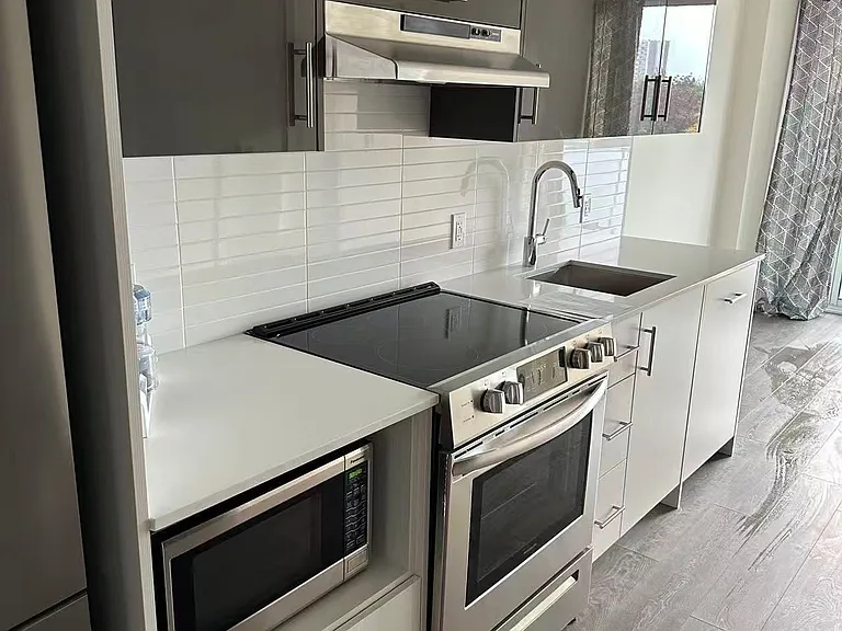 188 Fairview Mall Dr #510 — Photo 6