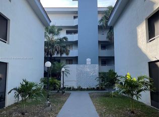 Verabella Falls Condo, Miami, FL 33193