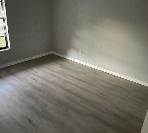 5th image of 9466 Lynn Ln APT B
