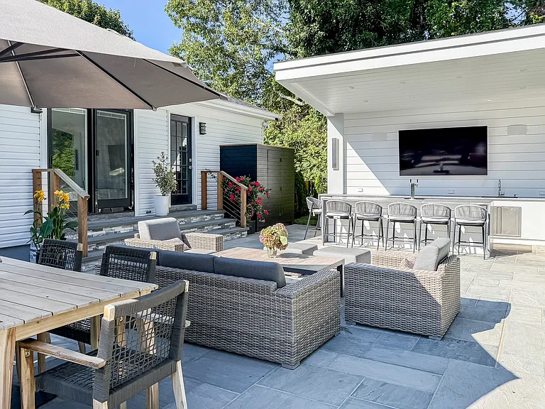 121 Ponquogue Ave #C — Photo 24