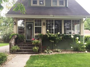 1015 Chestnut St, Grand Forks, ND 58201