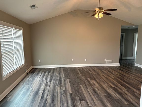 4th image of 7013 Golgotha Dr
