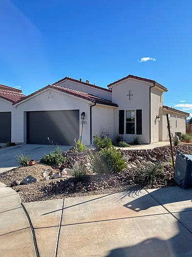 798 N Via Modelo Cir Photo 1