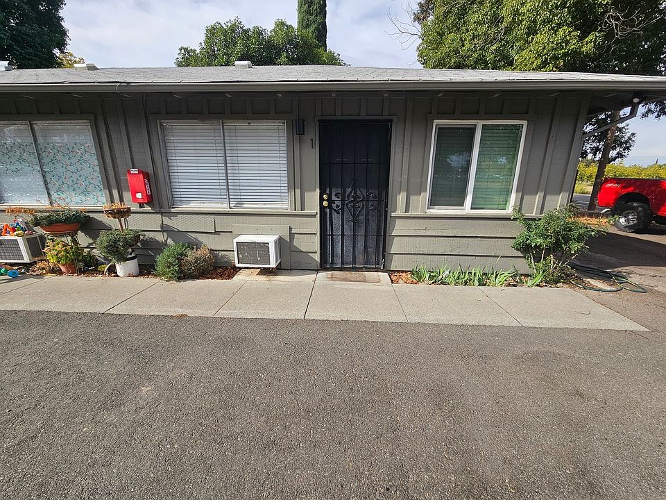 1st image of 25191 Grant St #1