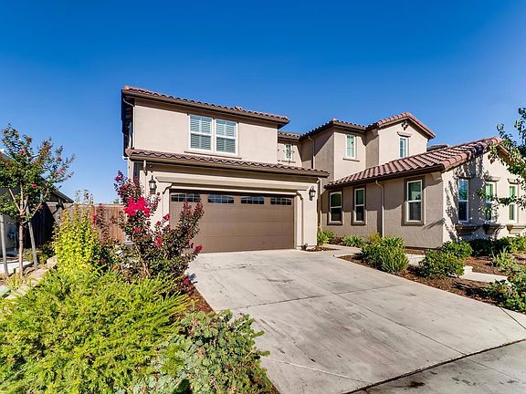 3rd image of 8688 Vizela Way