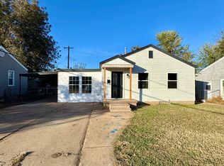 521 E Ercoupe Dr, Midwest City, OK 73110