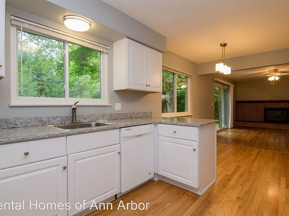 1st image of 2636 Esch Ave