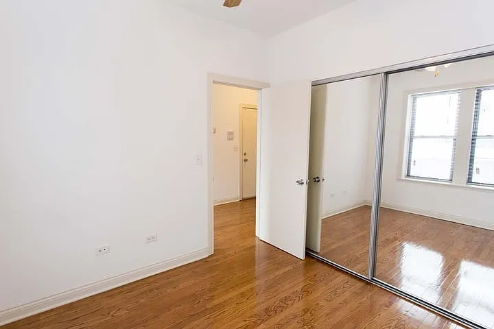 5320-5326.5 S. Drexel Boulevard — Photo 15