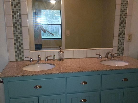 2nd image of 1142 Viking Dr