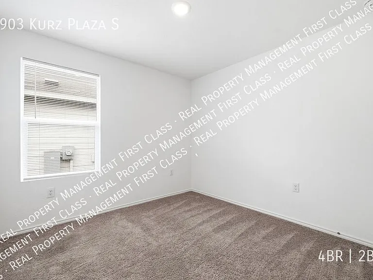 3903 Kurz Plz — Photo 20