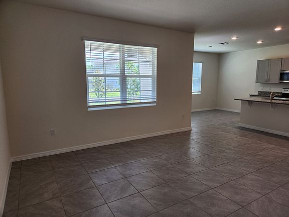2nd image of 3087 Meleto Blvd