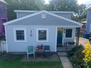 37 Archibald St, Burlington, VT 05401