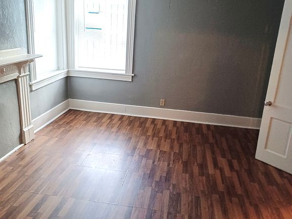 2nd image of 302 E Henry St Unit 302