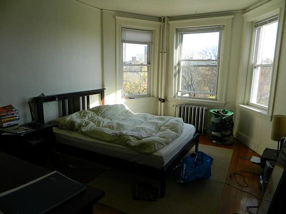 4th image of 1171 Boylston St APT 25