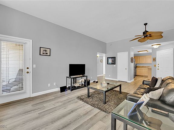 4th image of 3125 N Buffalo Dr Unit 2147