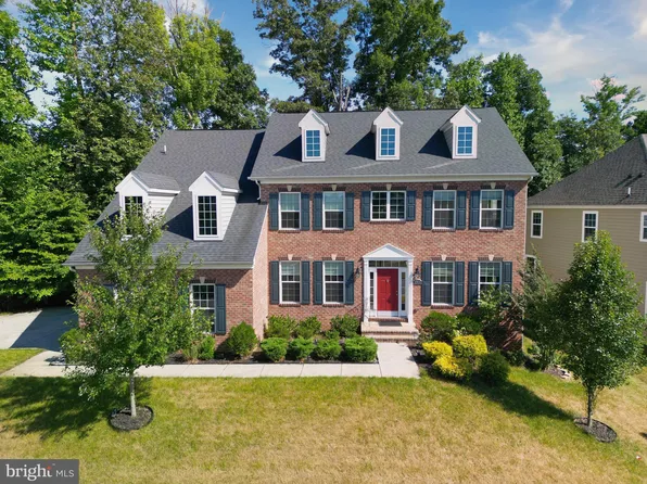 3900 Presidential Golf Dr, Upper Marlboro, MD 20774