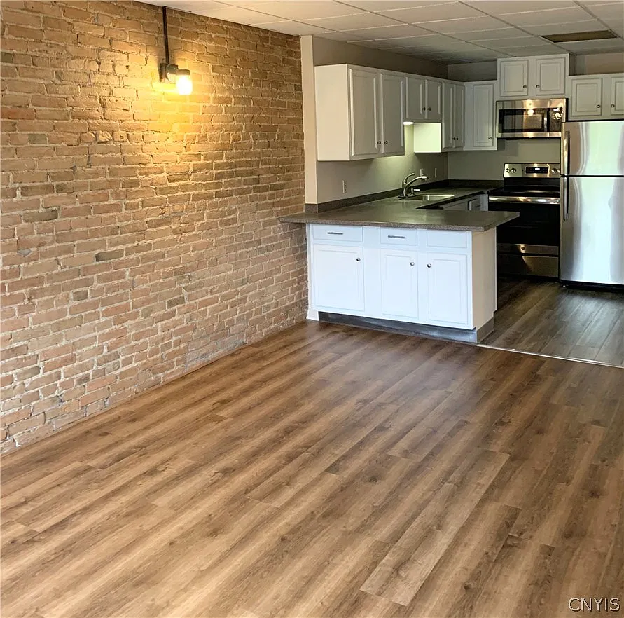 1 bed, 1.0 bath, 500 sqft, $2,800 — Photo 4