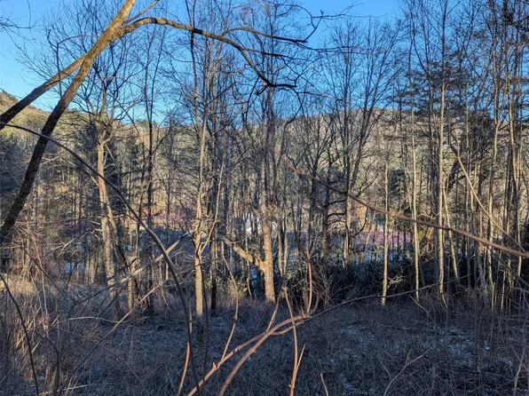 Lot A Lt A Hobnob Lane, Glenville, NC 28736