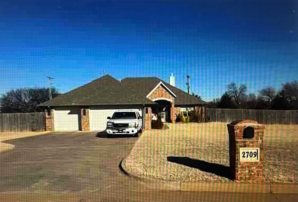 1st image of 2709 Silver Crossings Cir