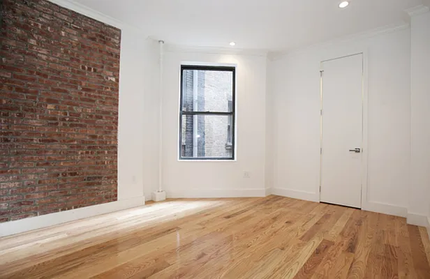 Rented by Compass | media 24