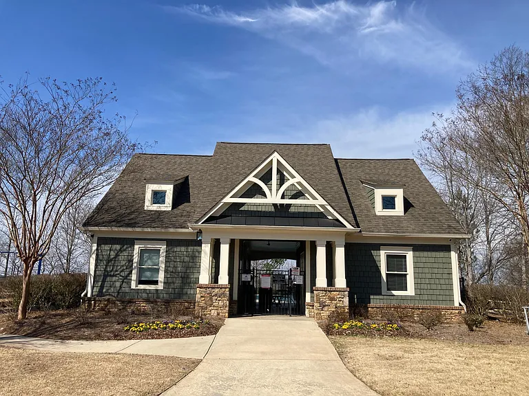 120 Greenfield Dr — Photo 36