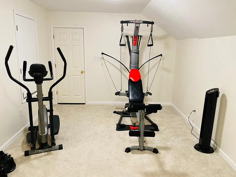 Second Upstairs Large Suite. We used as an at home gym.