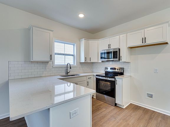 5th image of 877 Dogwood Trl Lot 13