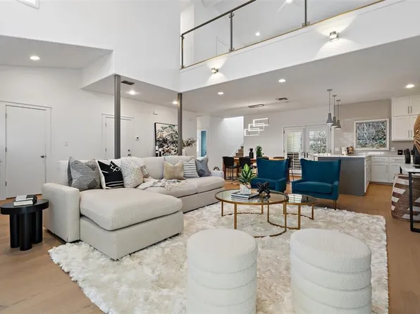 2401 W 12th St, Austin, TX 78703