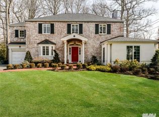 20 Albermarle Rd, Manhasset, NY 11030