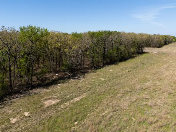 1741 Elm Lake Rd, Riesel, TX 76682