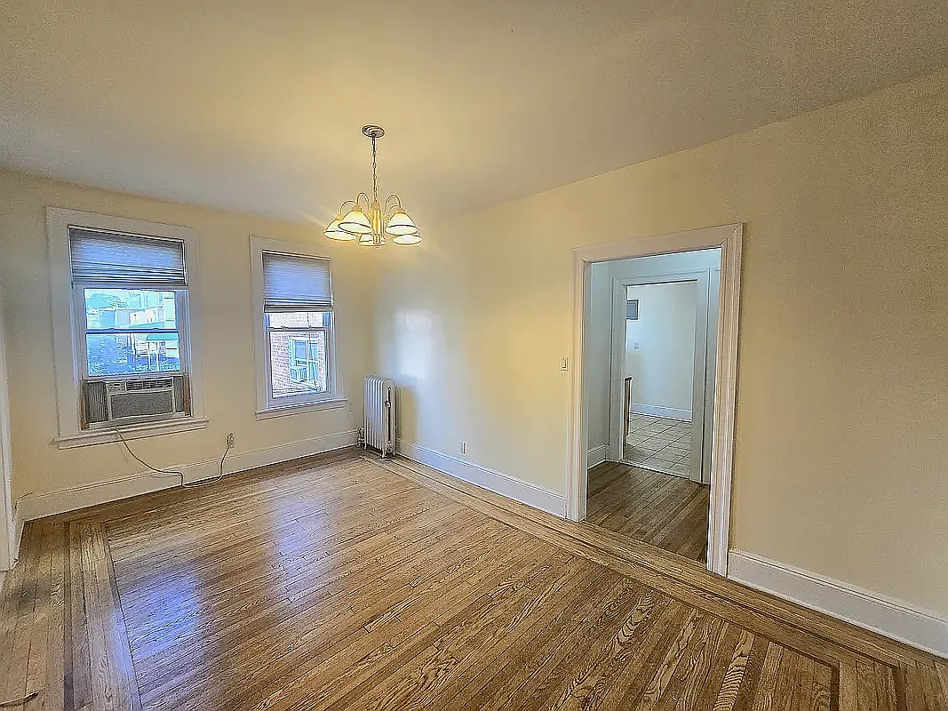 Building Photo - 21-41 32nd St #TOP