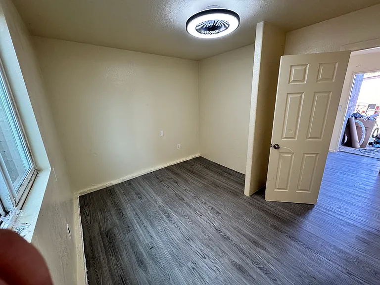 8136 Dodie St — Photo 5