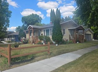 1322 19th St S, Moorhead, MN 56560
