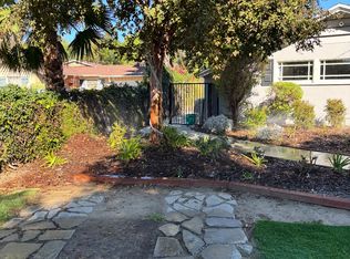 17403 Chase St #B, Northridge, CA 91325