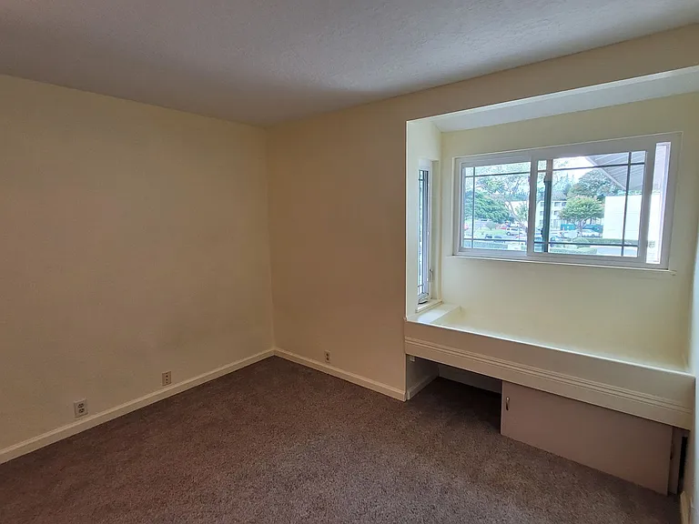 95-034 Kuahelani Ave — Photo 27