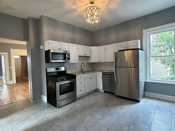 2nd image of 212 Norman St #2